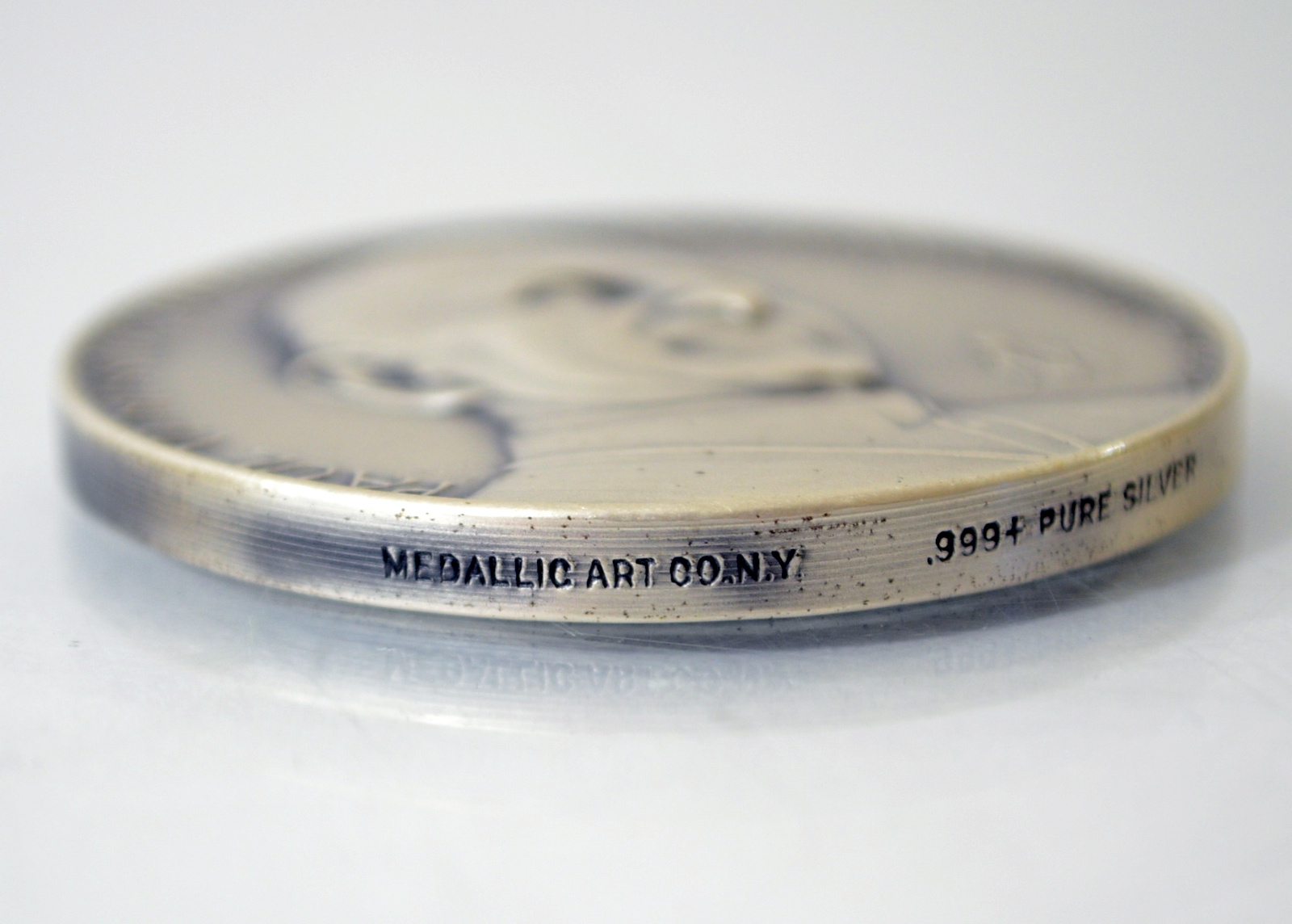 Pair of Pope Paul VI Commemorative Pure Silver Coins