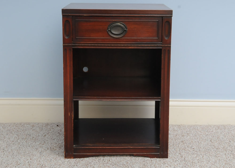 Cherry Wood End Table