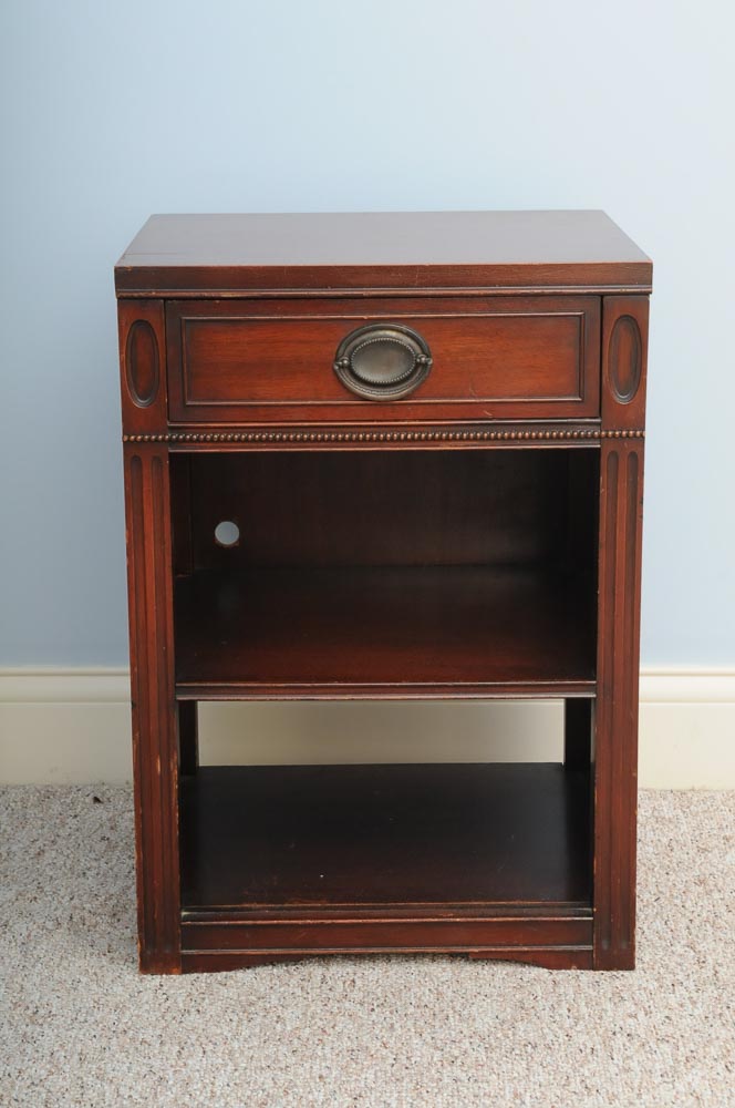 Cherry Wood End Table