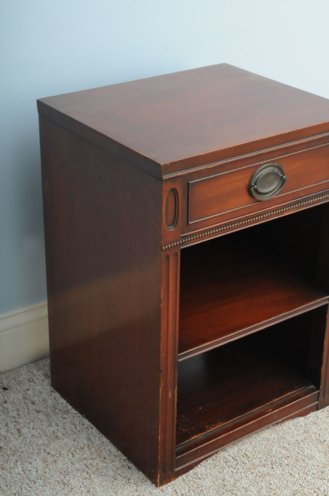 Cherry Wood End Table
