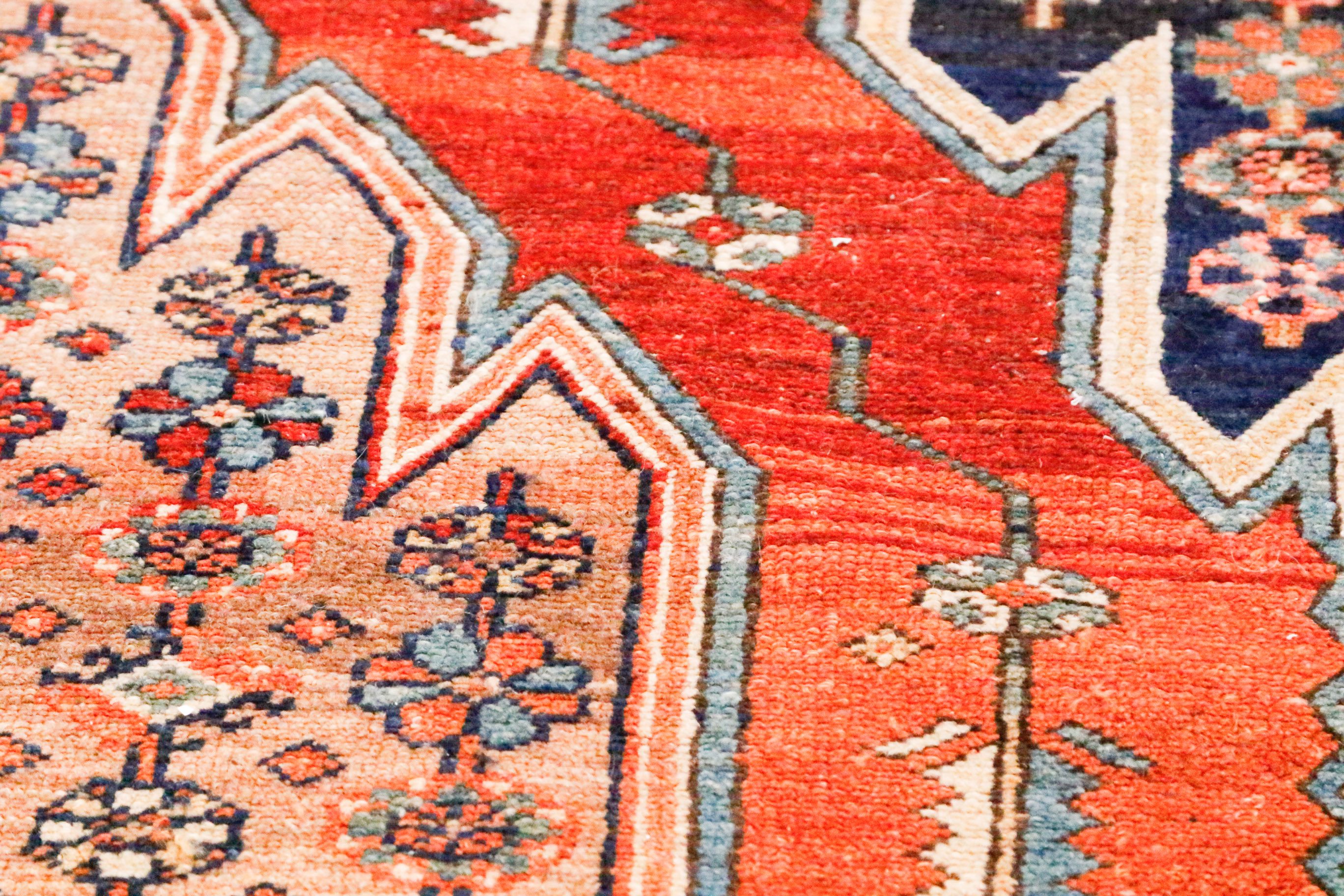 Bakhtiari Area Rug