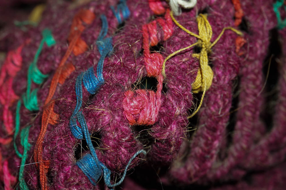 Woven Camel Feeding Bag Cover