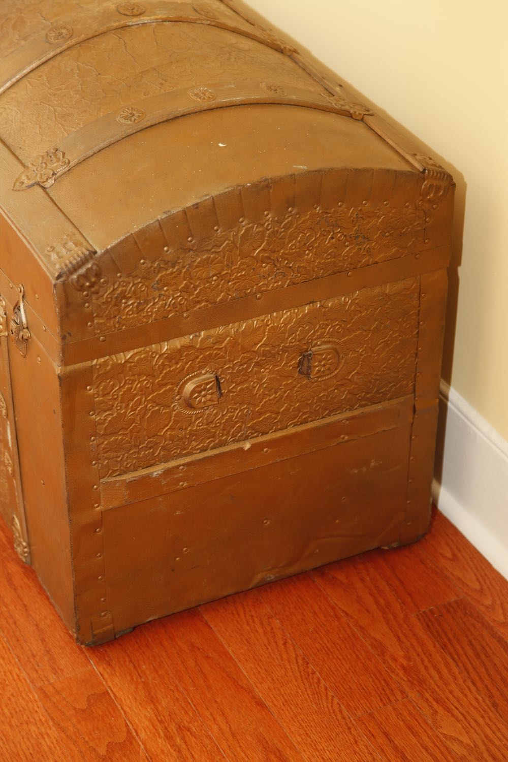 Gold Camelback Metal Trunk