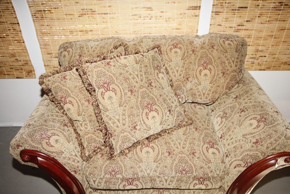 Oversized Advantage Chair and Ottoman