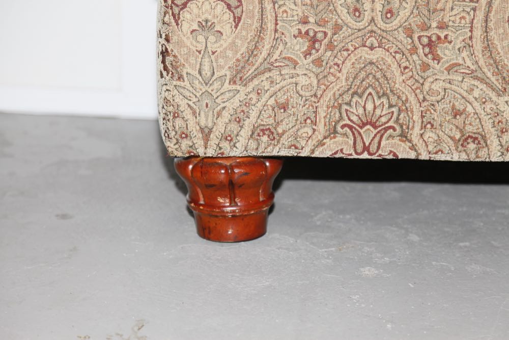 Oversized Advantage Chair and Ottoman