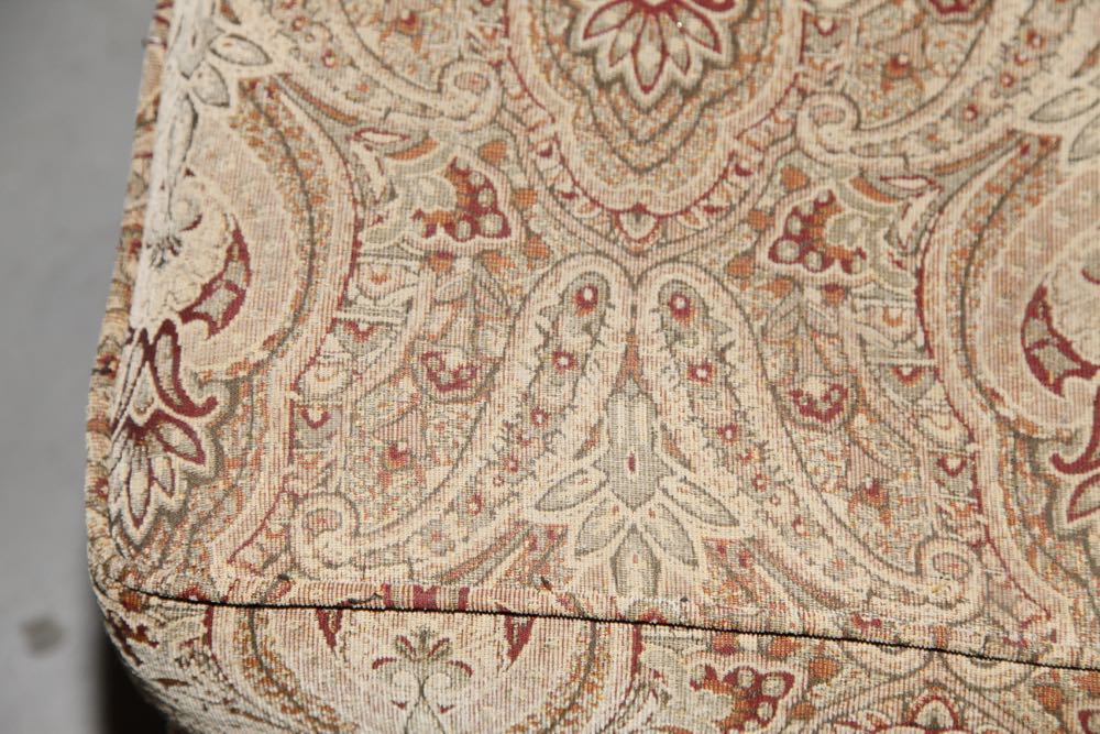 Oversized Advantage Chair and Ottoman