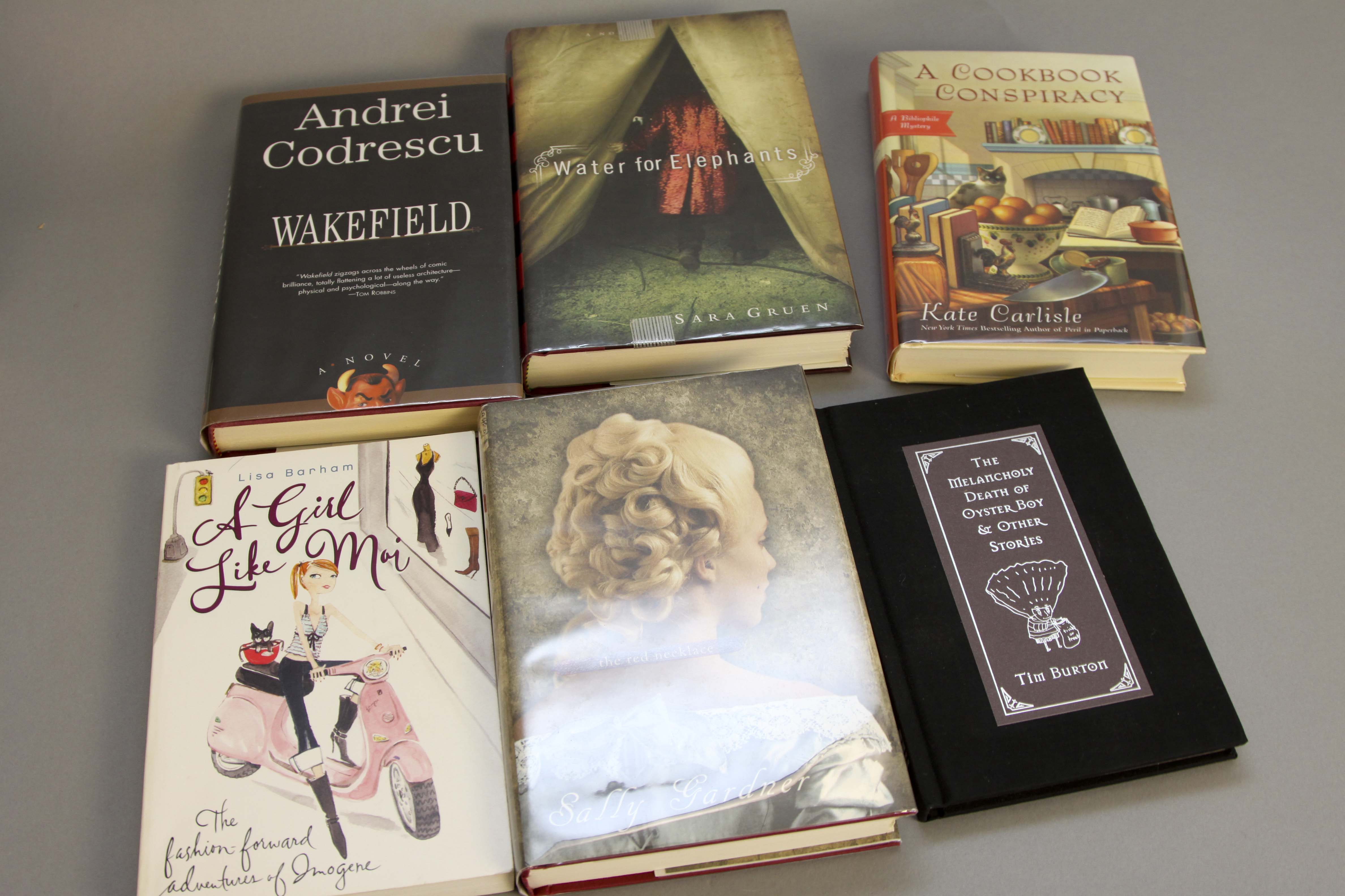 Collection of Modern Hardback and Paperback Books