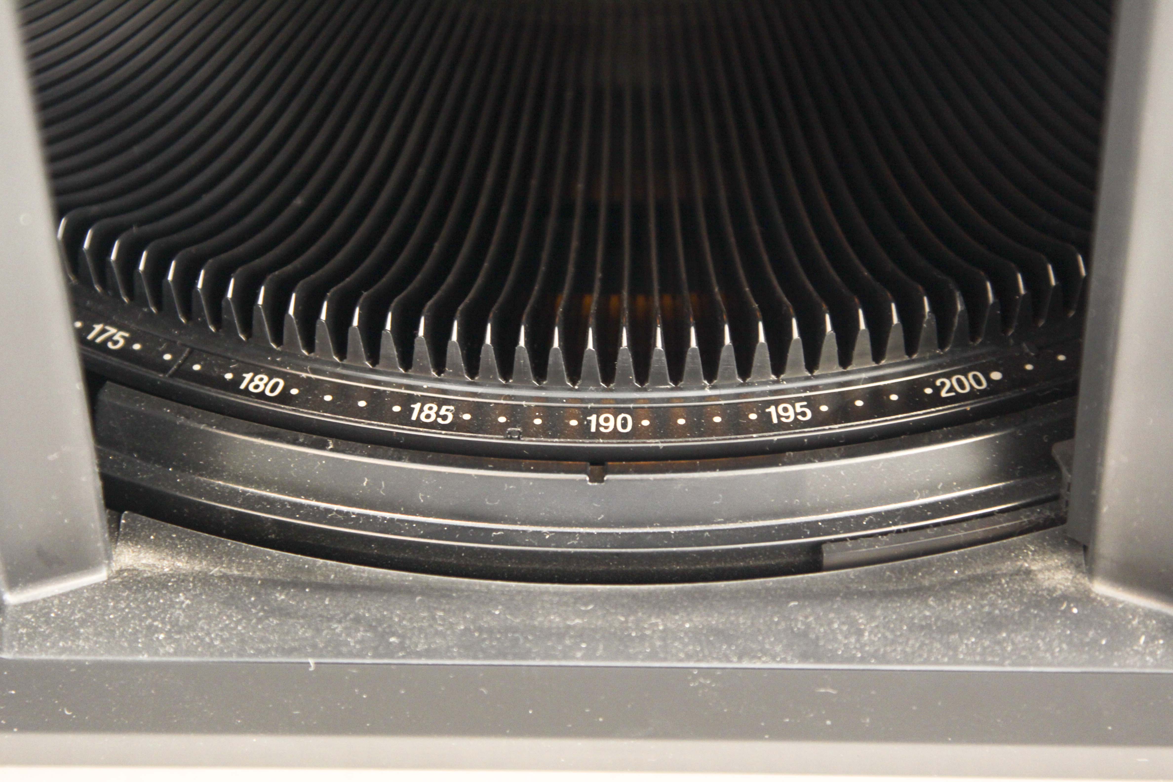 Sony MegaStorage 200-Disc CD Changer Model CDP-CX235