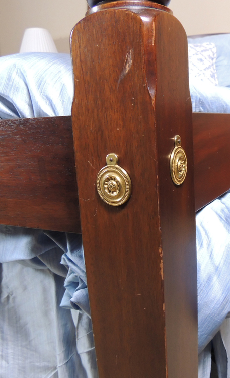 Henkel-Harris Mahogany Rice Bed