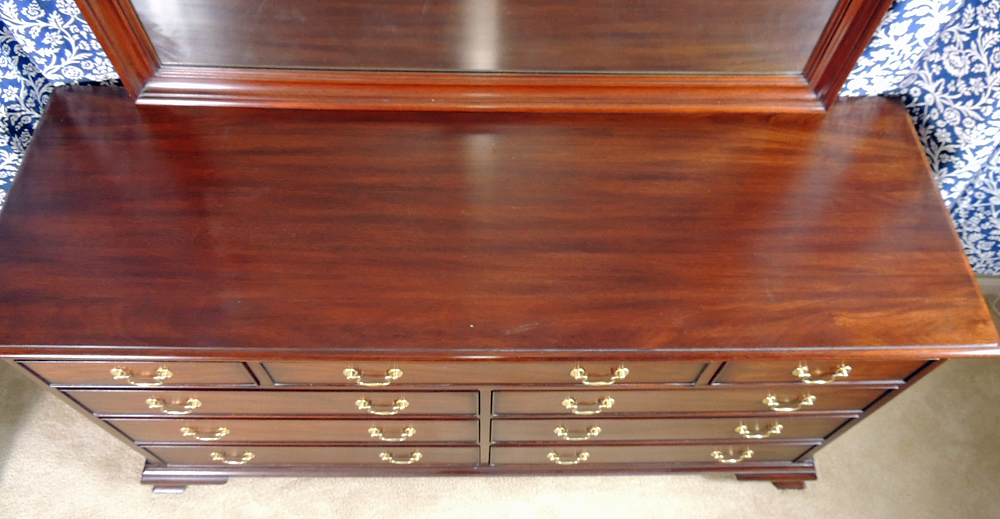 Henkel-Harris Dresser with Mirror