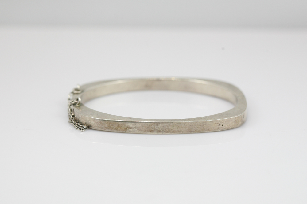 Vintage Sterling Silver Bangle Bracelet