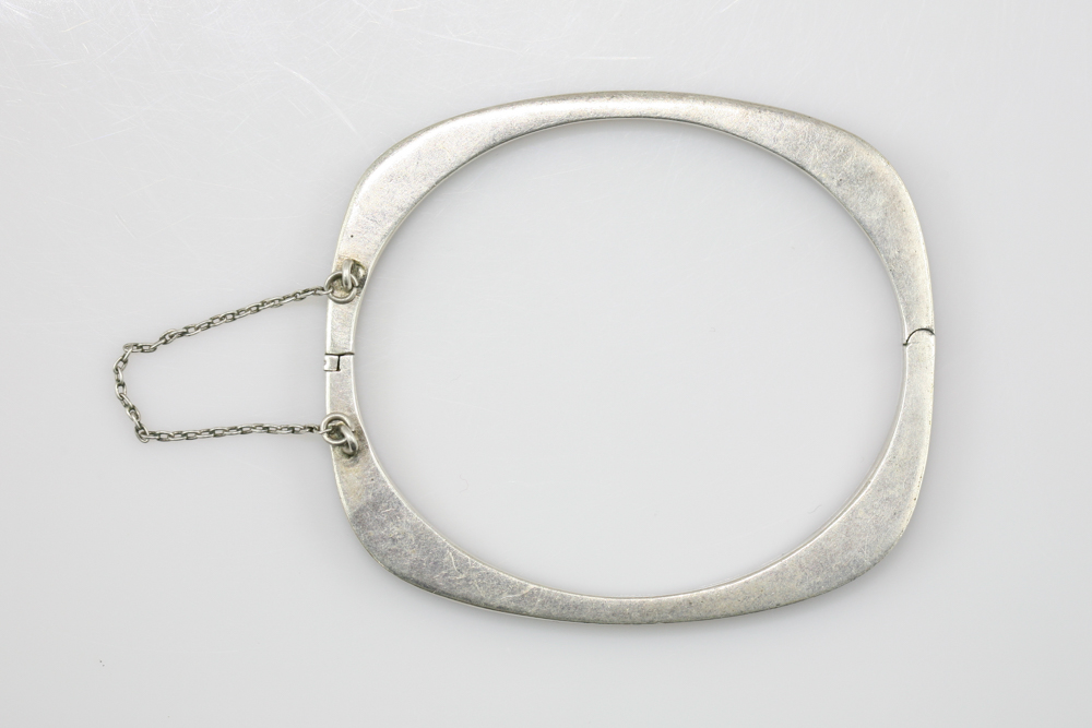 Vintage Sterling Silver Bangle Bracelet