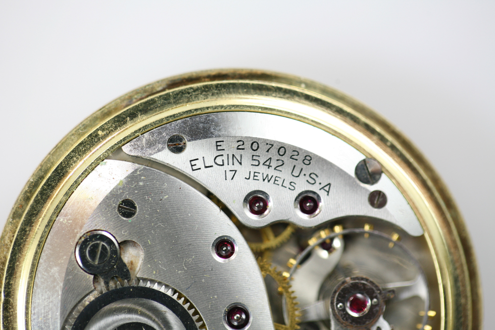 1942 Elgin Deluxe Pocket Watch EBTH