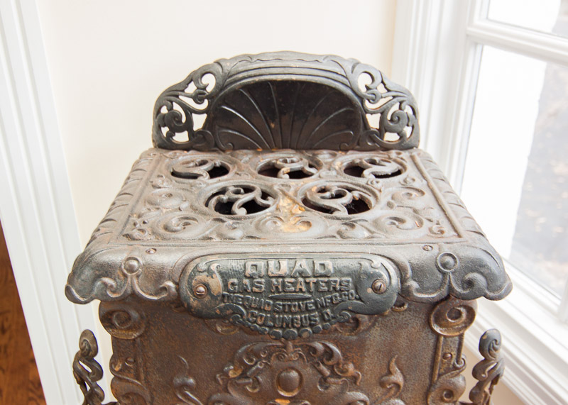 Antique Quad Manufacturing Gas Heater