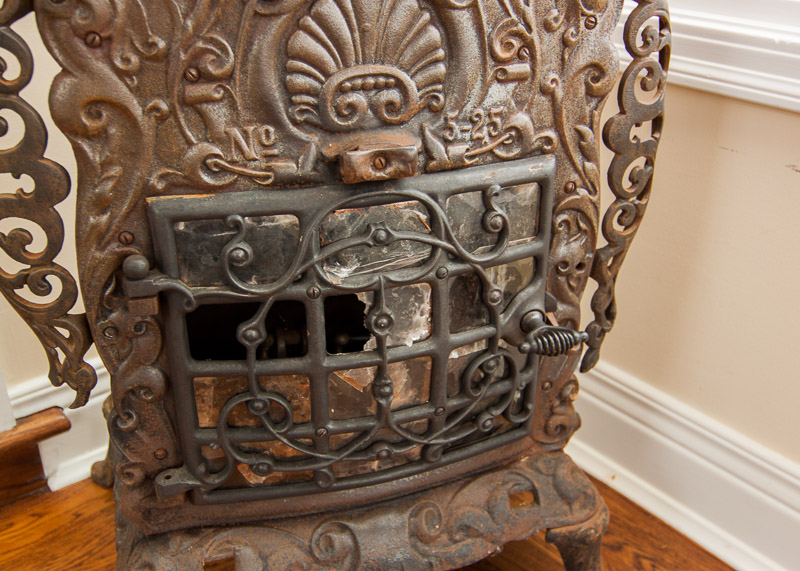 Antique Quad Manufacturing Gas Heater