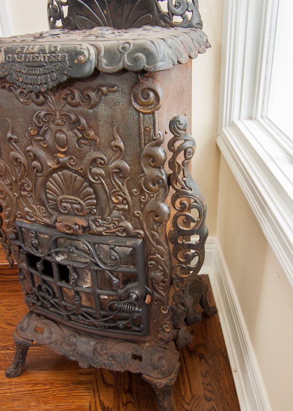 Antique Quad Manufacturing Gas Heater