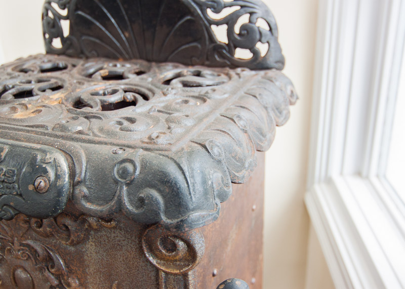 Antique Quad Manufacturing Gas Heater