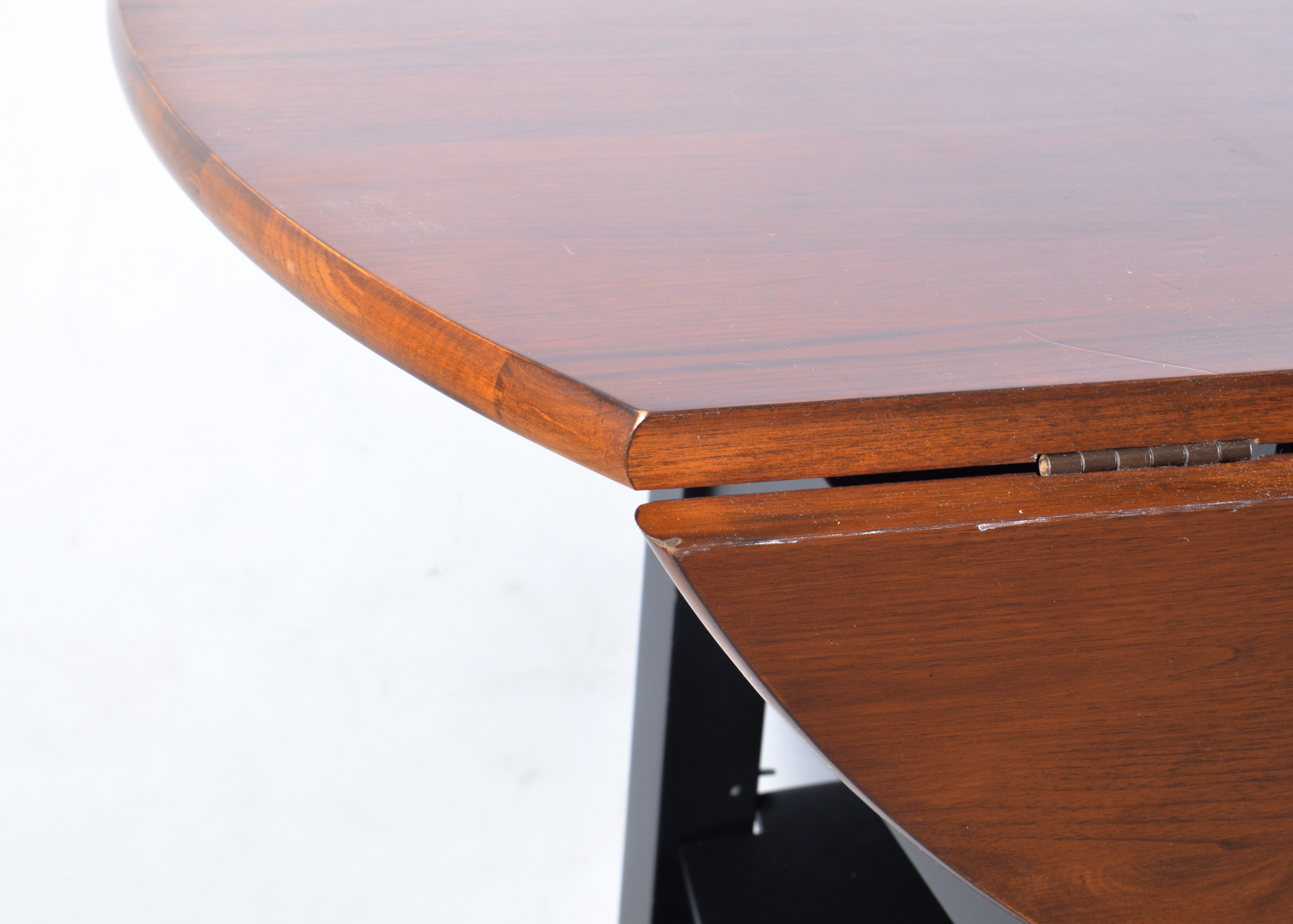 Round Shaker-Style Drop Leaf Table