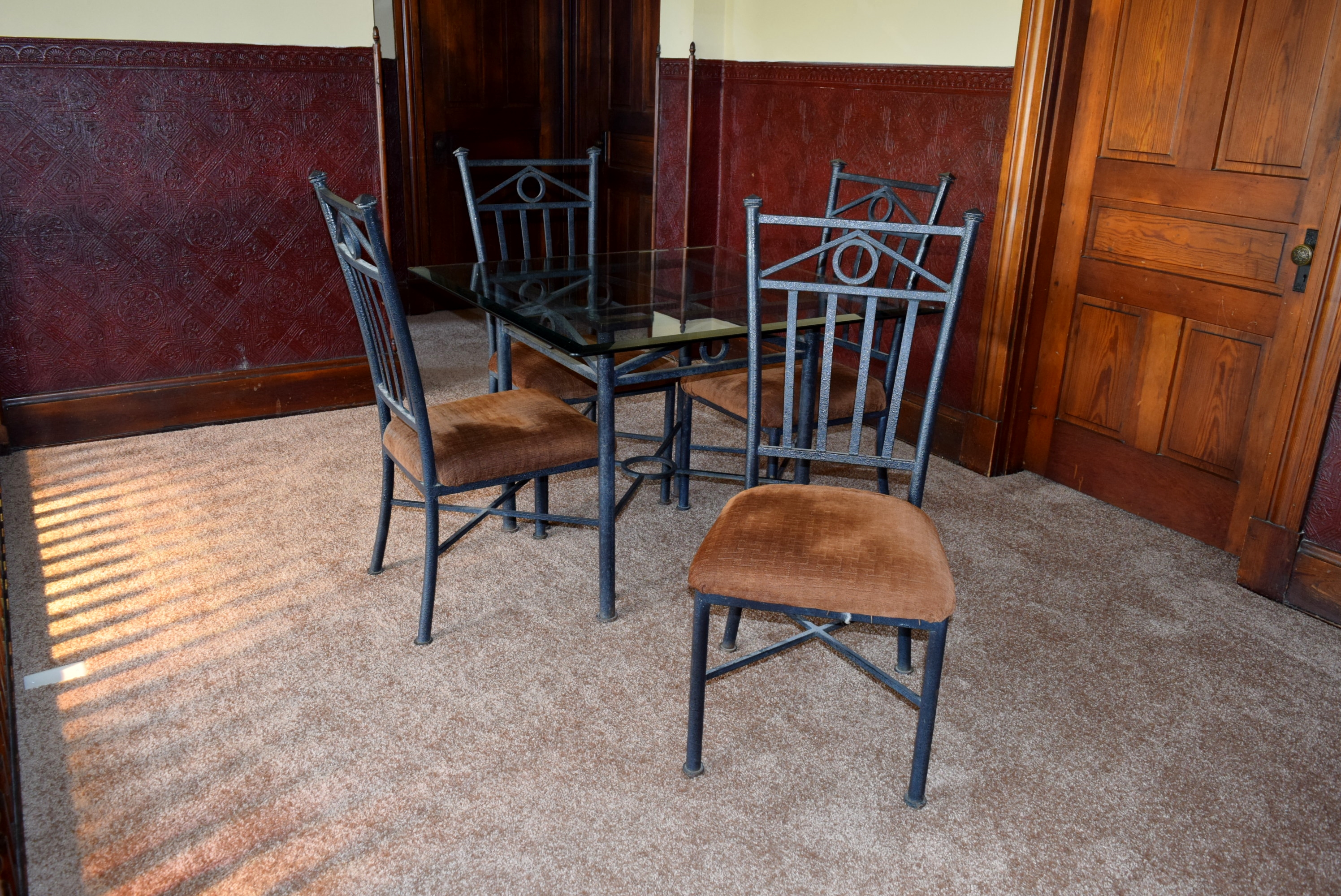 Glasstop Iron Table with Four Chairs