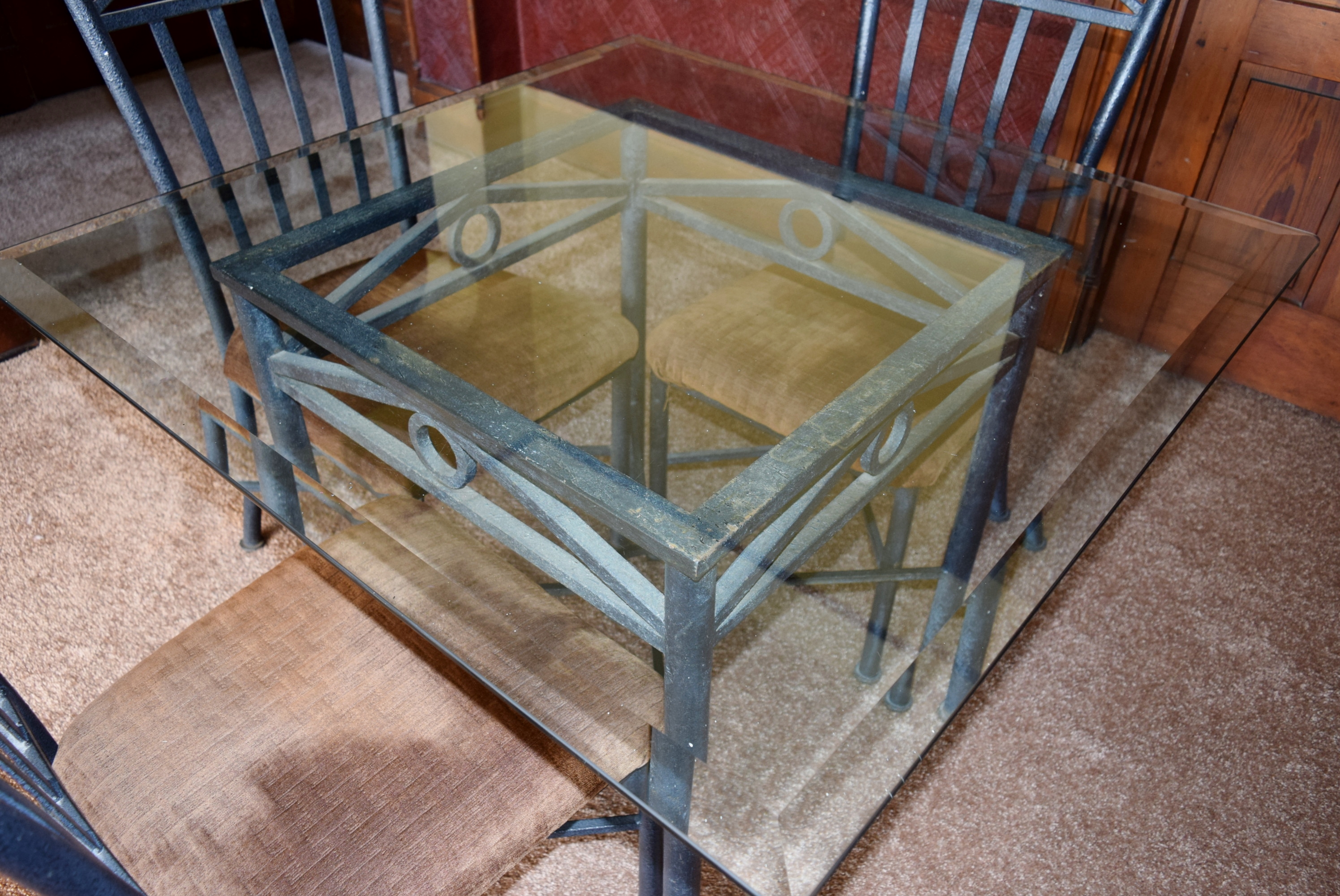 Glasstop Iron Table with Four Chairs