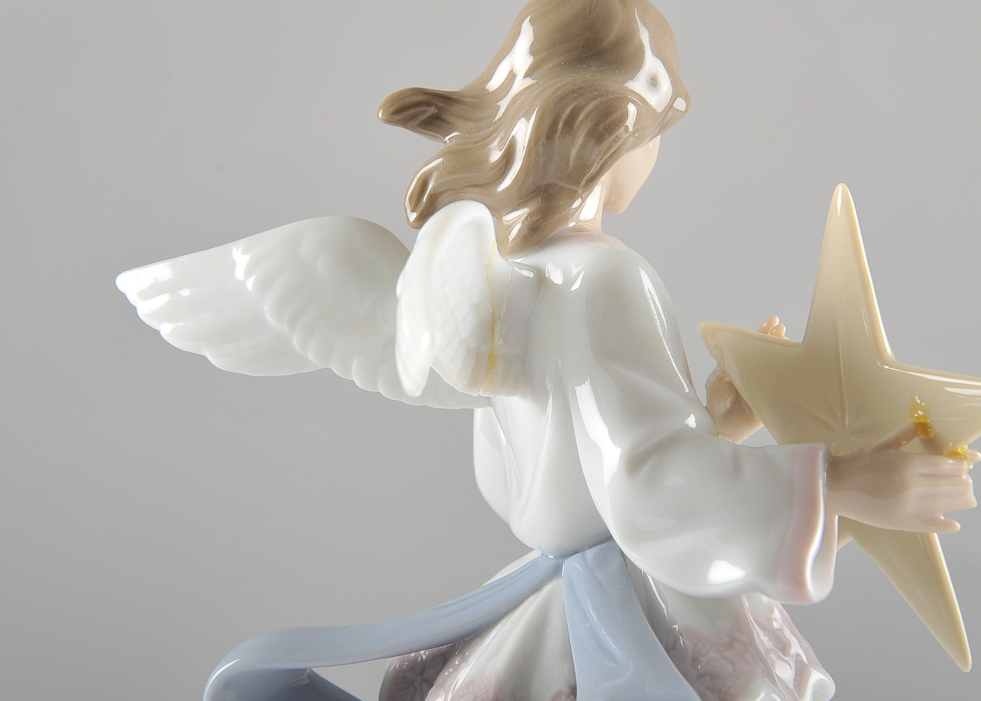 Lladro "Angel of the Stars" Figurine