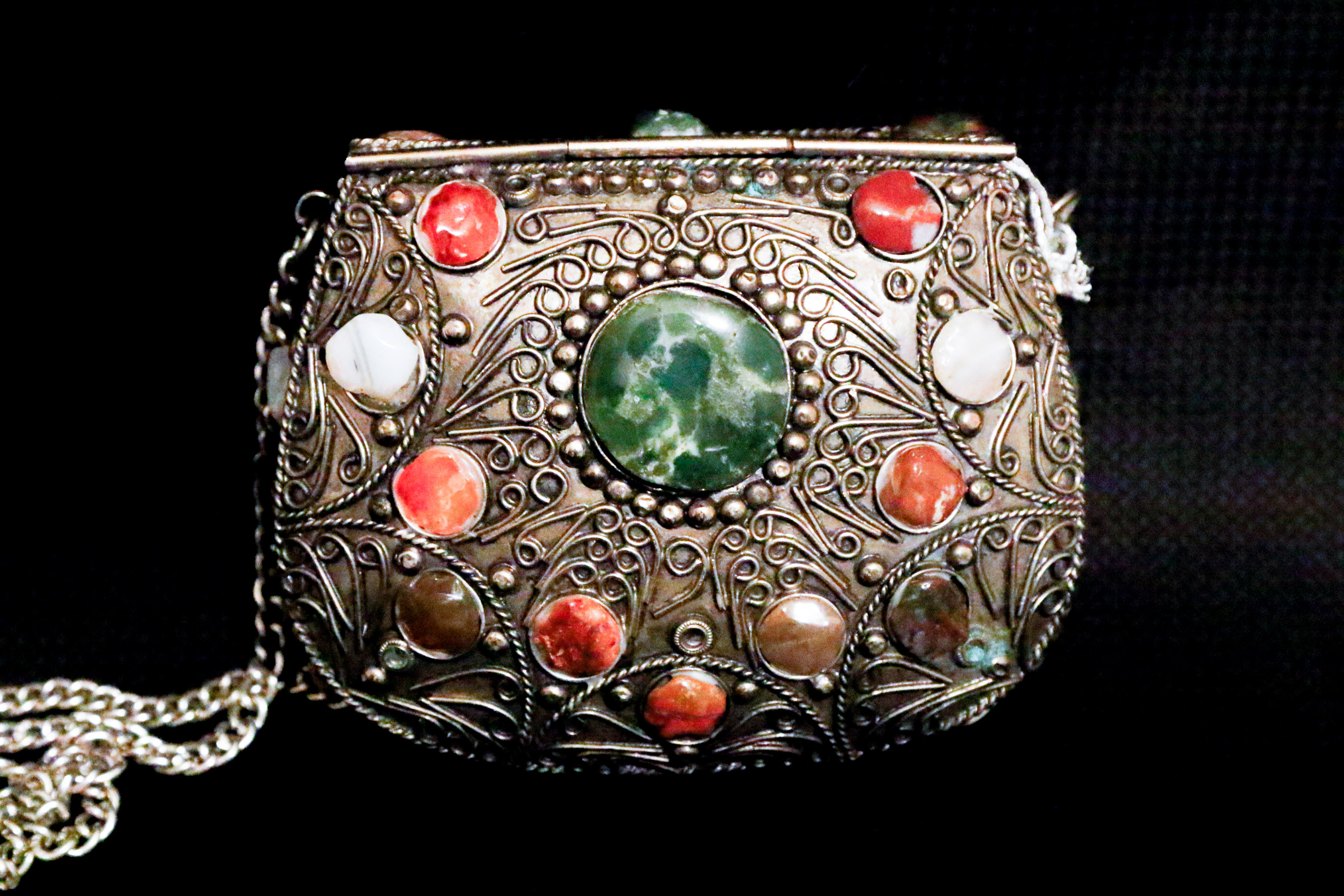 Sajai Multi-Stone Minaudiere