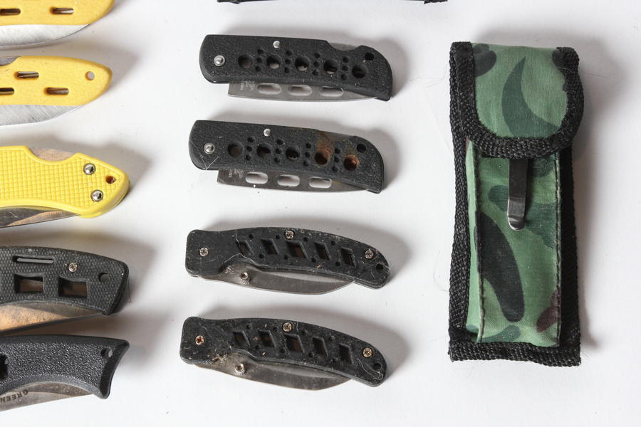 Pocket Knives by Frost Gallery and Talon Knife