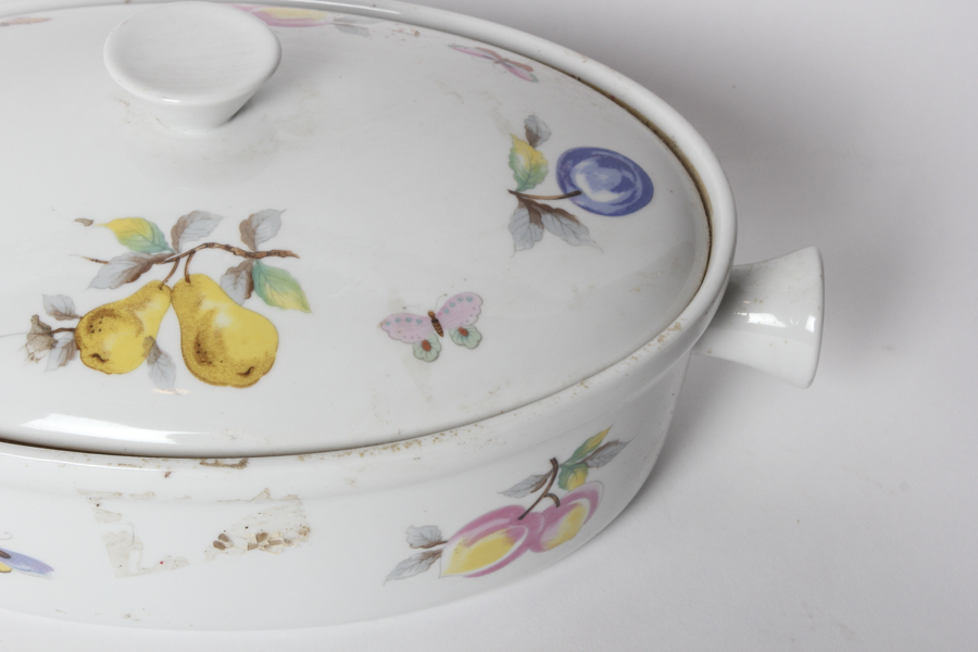 White and Floral Dishware Casserole and Pie Dishes