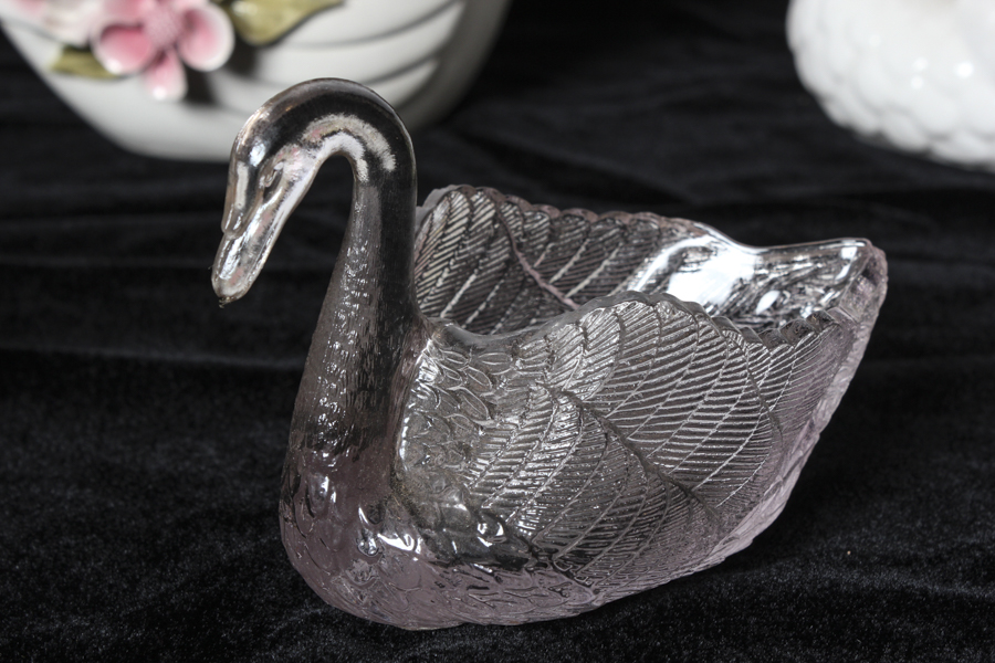 Grouping of Swan Decorative Figurines