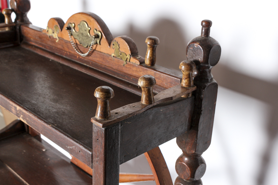 "LC Ranch" Wood Shelf