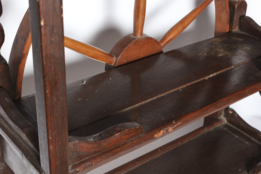 "LC Ranch" Wood Shelf