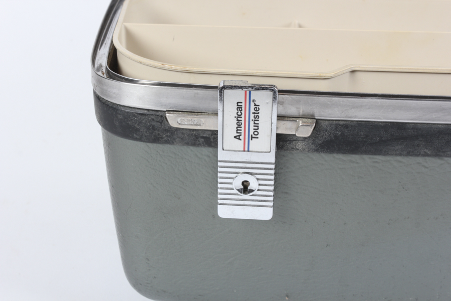 American Tourister Makeup Case