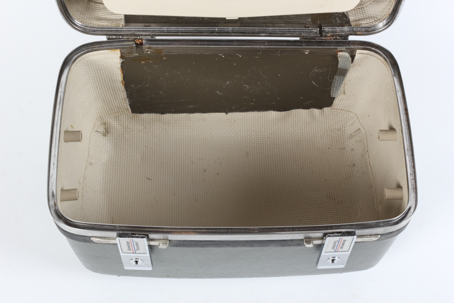 American Tourister Makeup Case