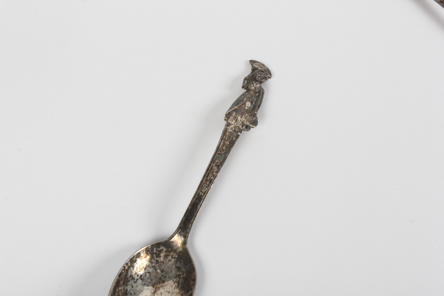 Little Bo Peep Divided Dish and Mary Poppins 1964 Silverware