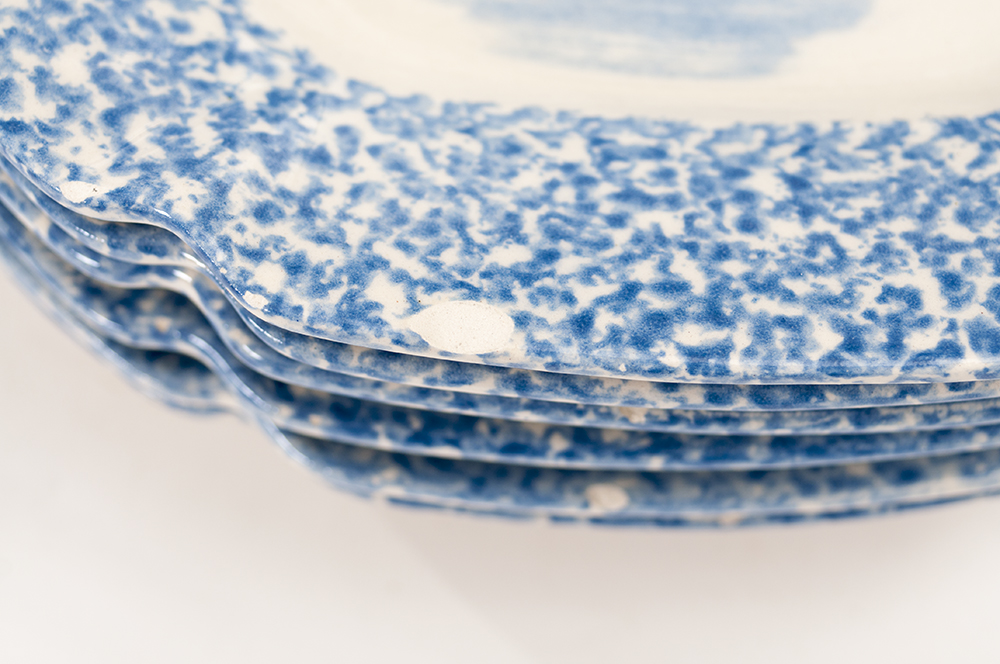 Rooster Spongeware Plates