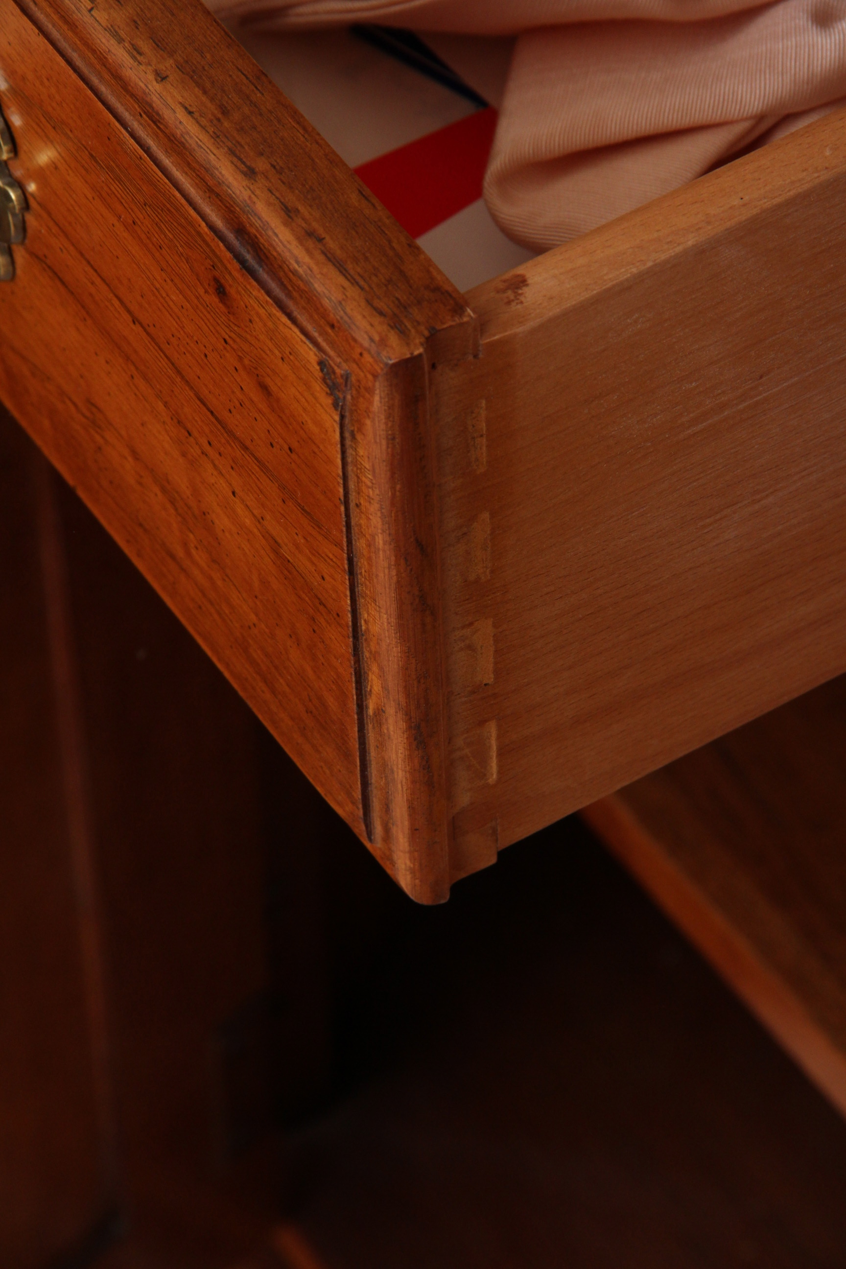 Thomasville Oak Entertainment Center