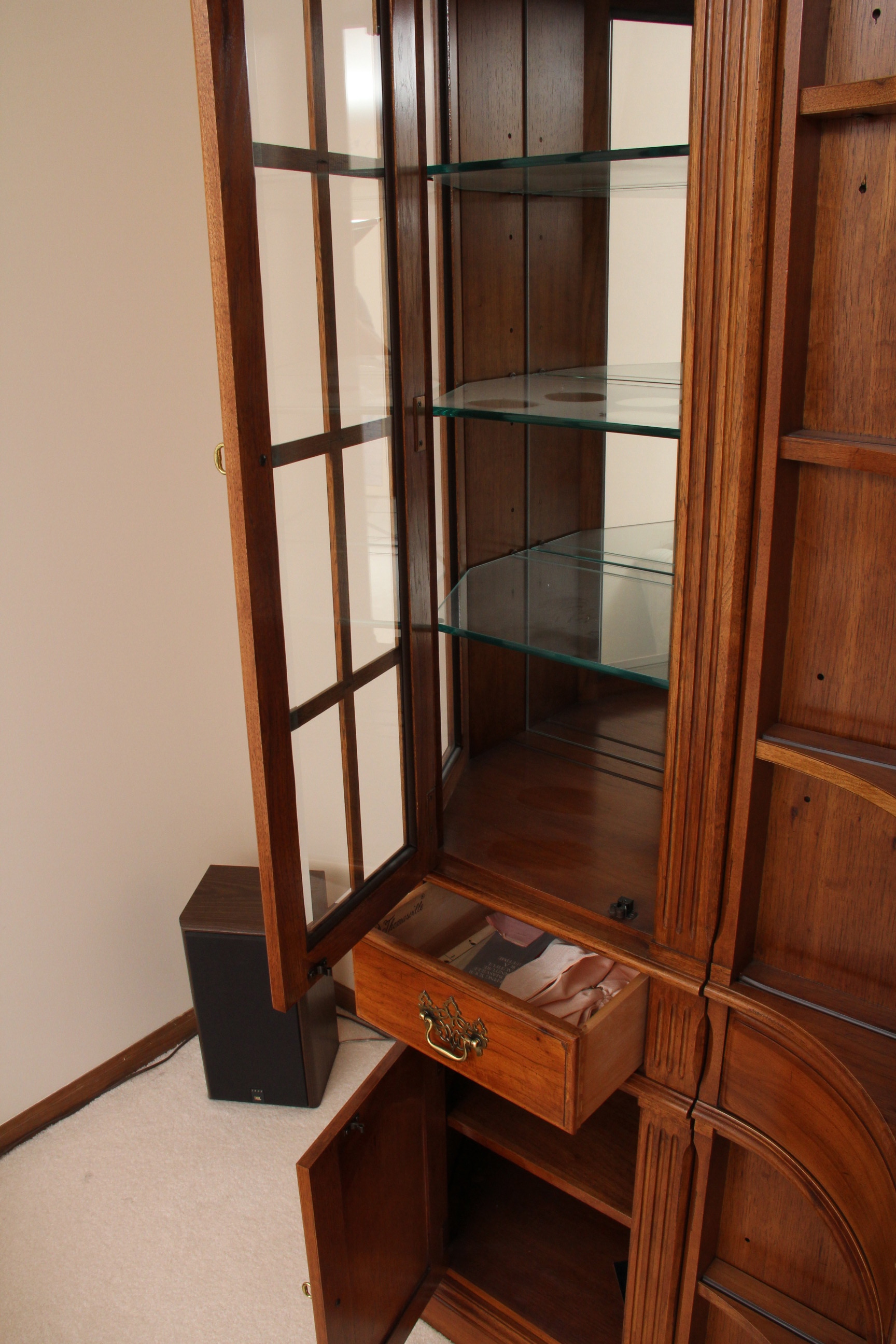 Thomasville Oak Entertainment Center