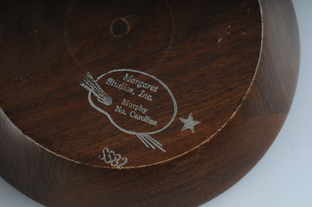 Walnut Swivel Serving Dish