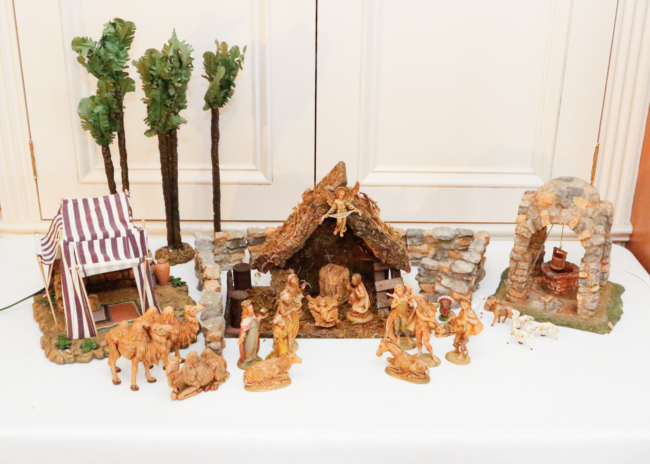 Fontanini Nativity Set and Ornaments