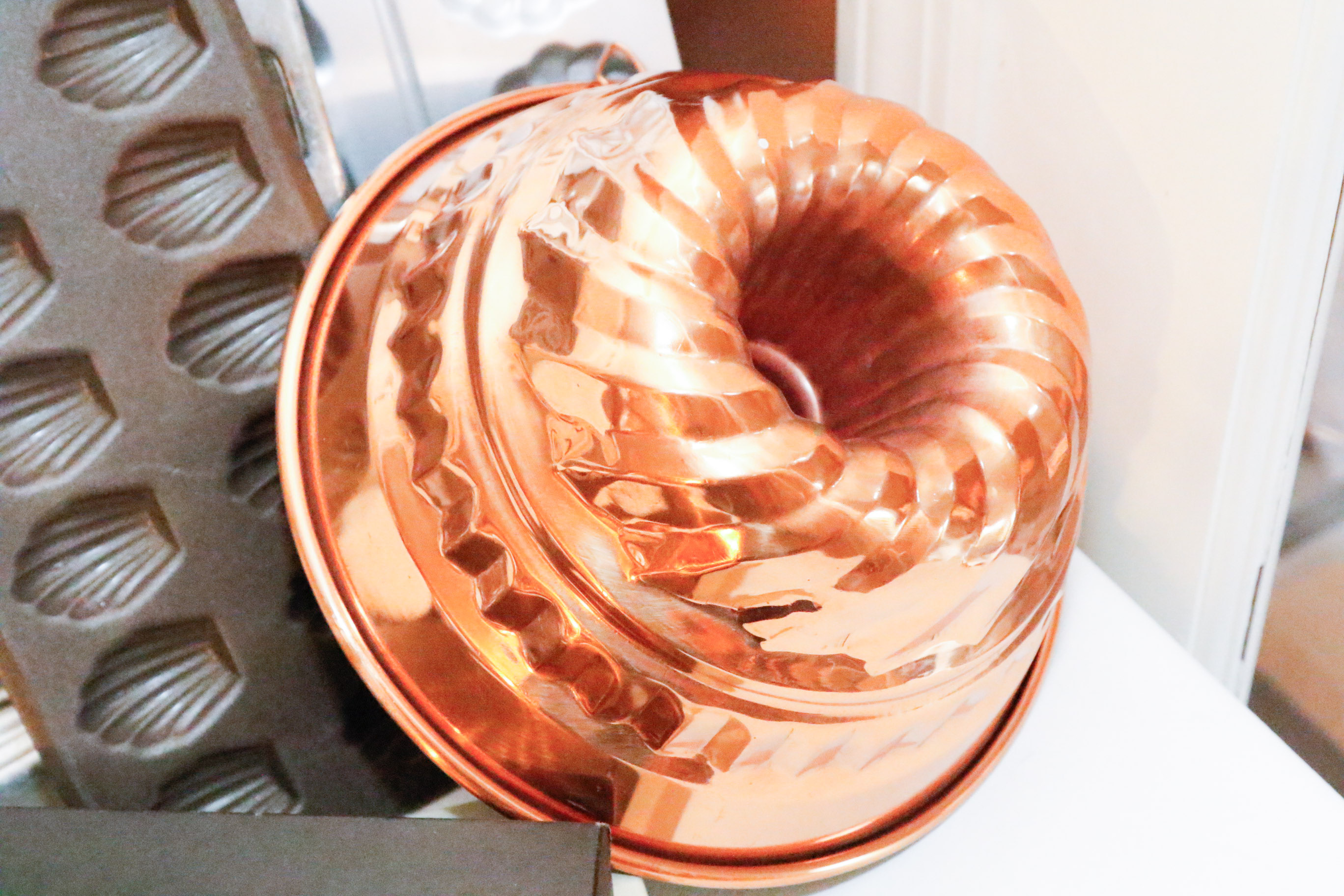 Vintage & New Bakeware with Book Signed by Martha Stewart