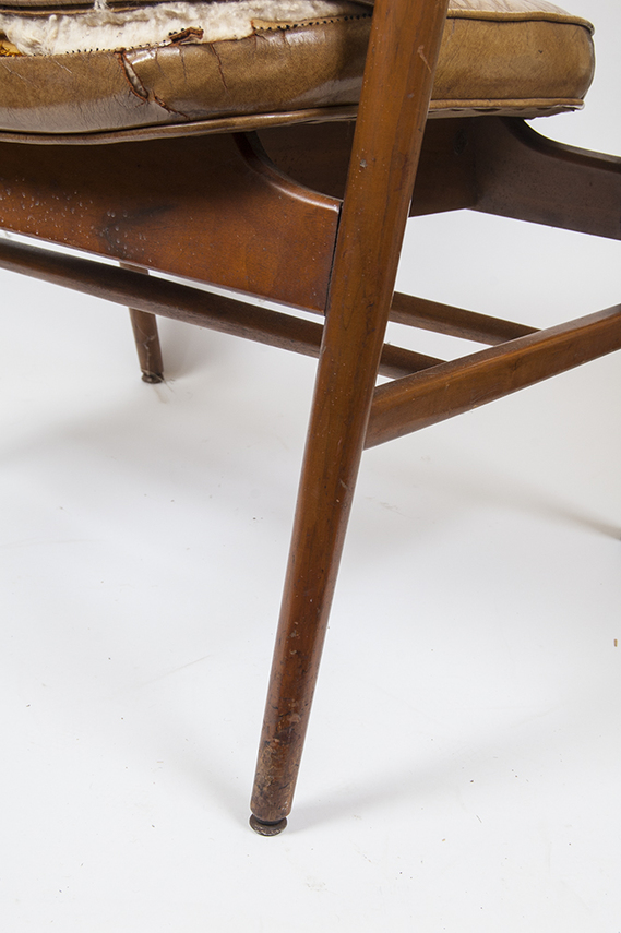 Mid-Century Modern Gunlocke Chair