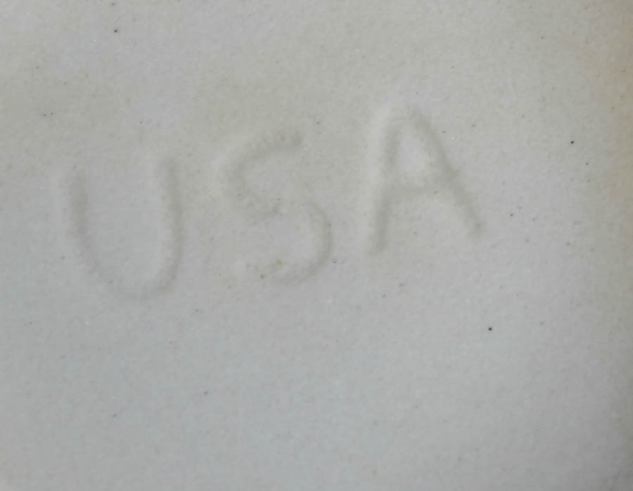 "Willow Ware" Blue and White Dishware