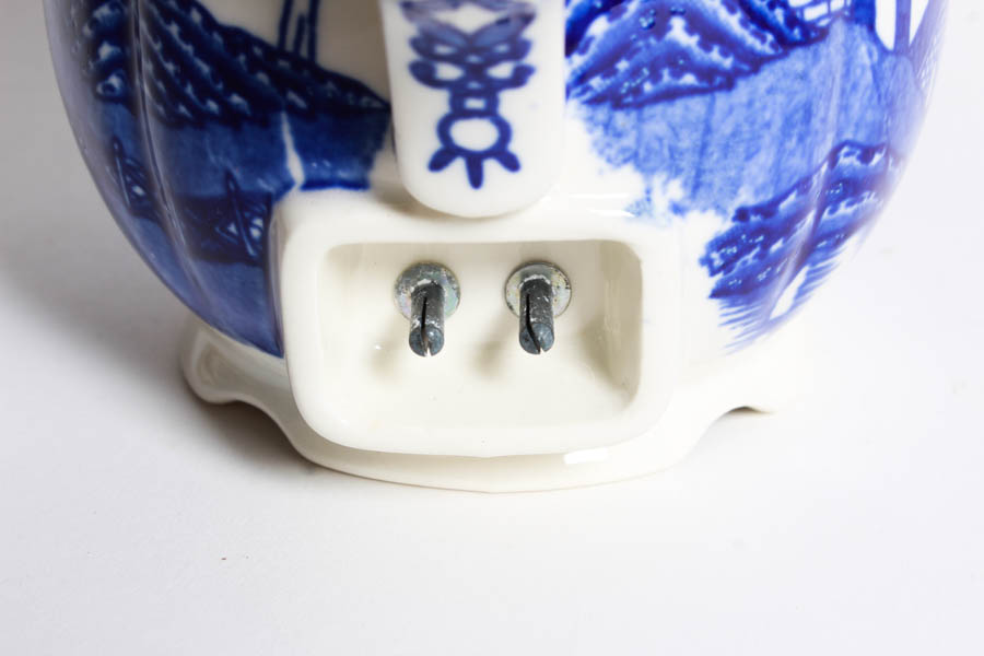 "Willow Ware" Blue and White Dishware