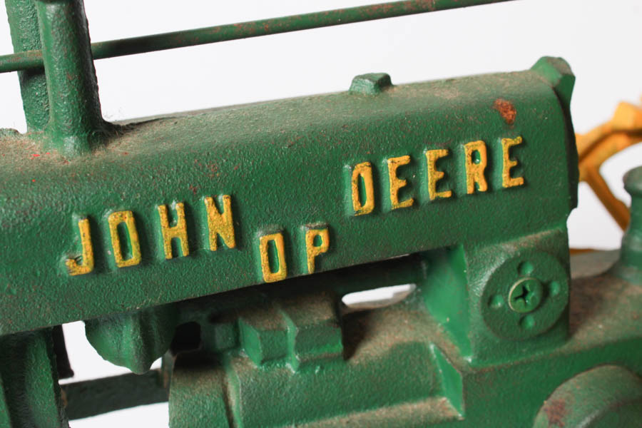John Deere Vintage Tractor