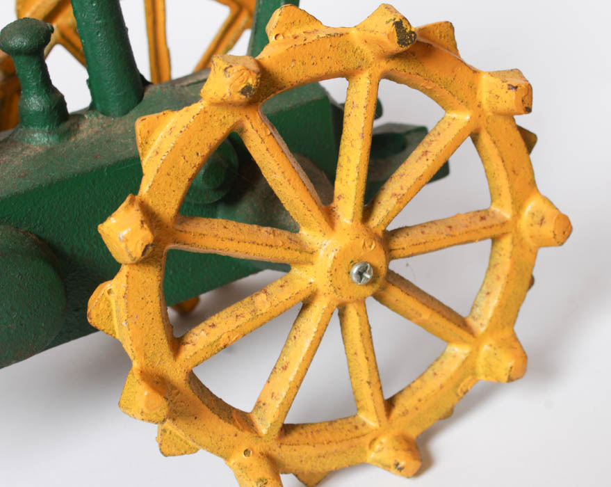 John Deere Vintage Tractor