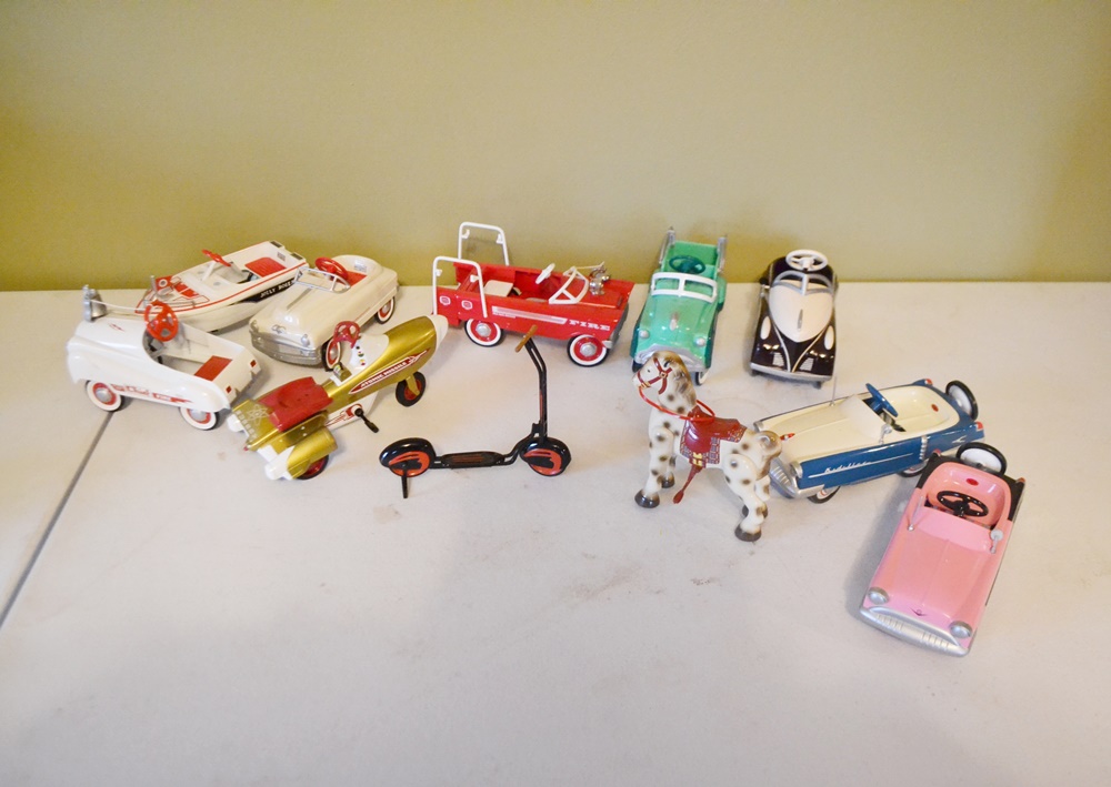 Hallmark Kiddie Car Classics Collection