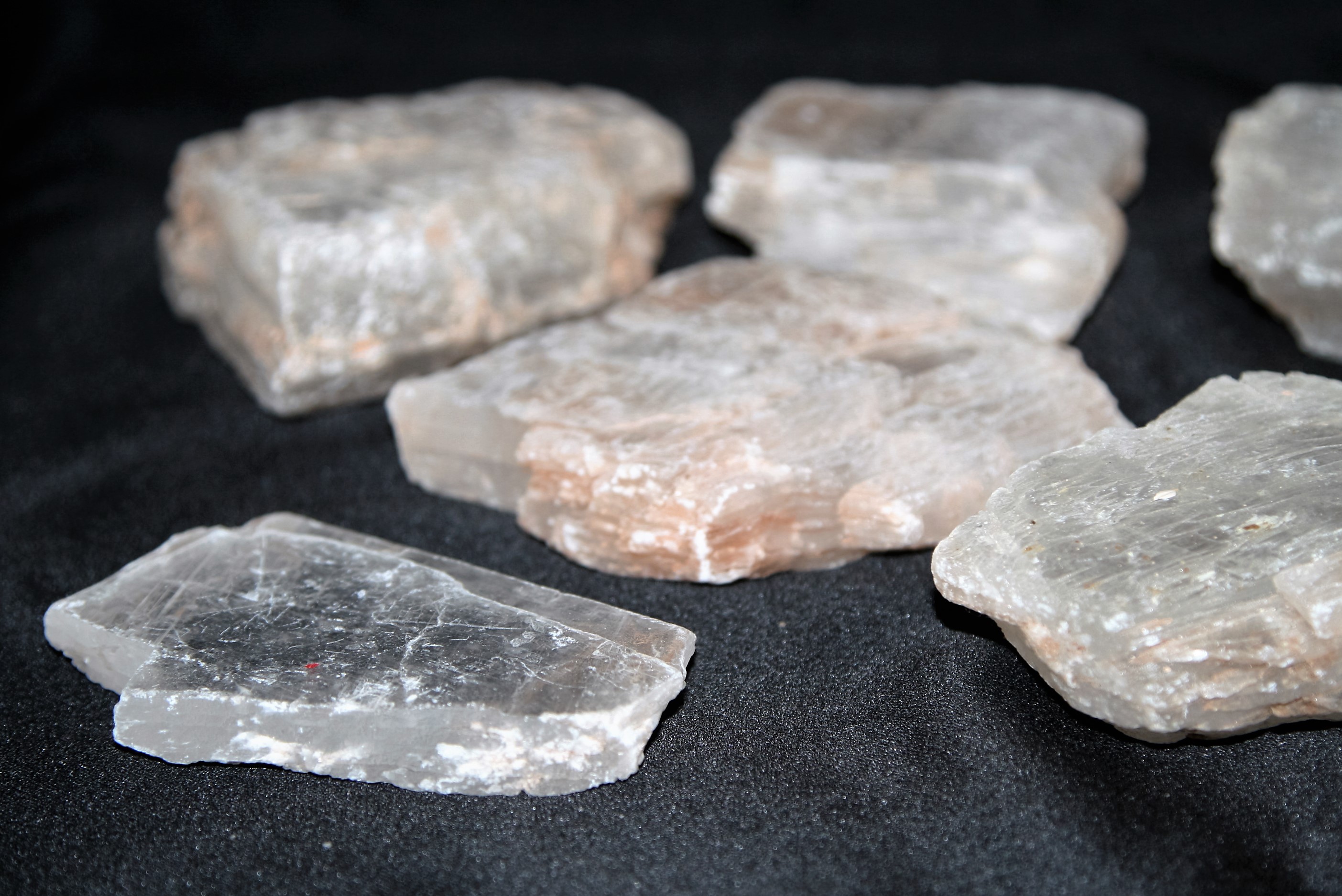 Impressive Collection of Tarot Cards, Books, Specimens & Crystals