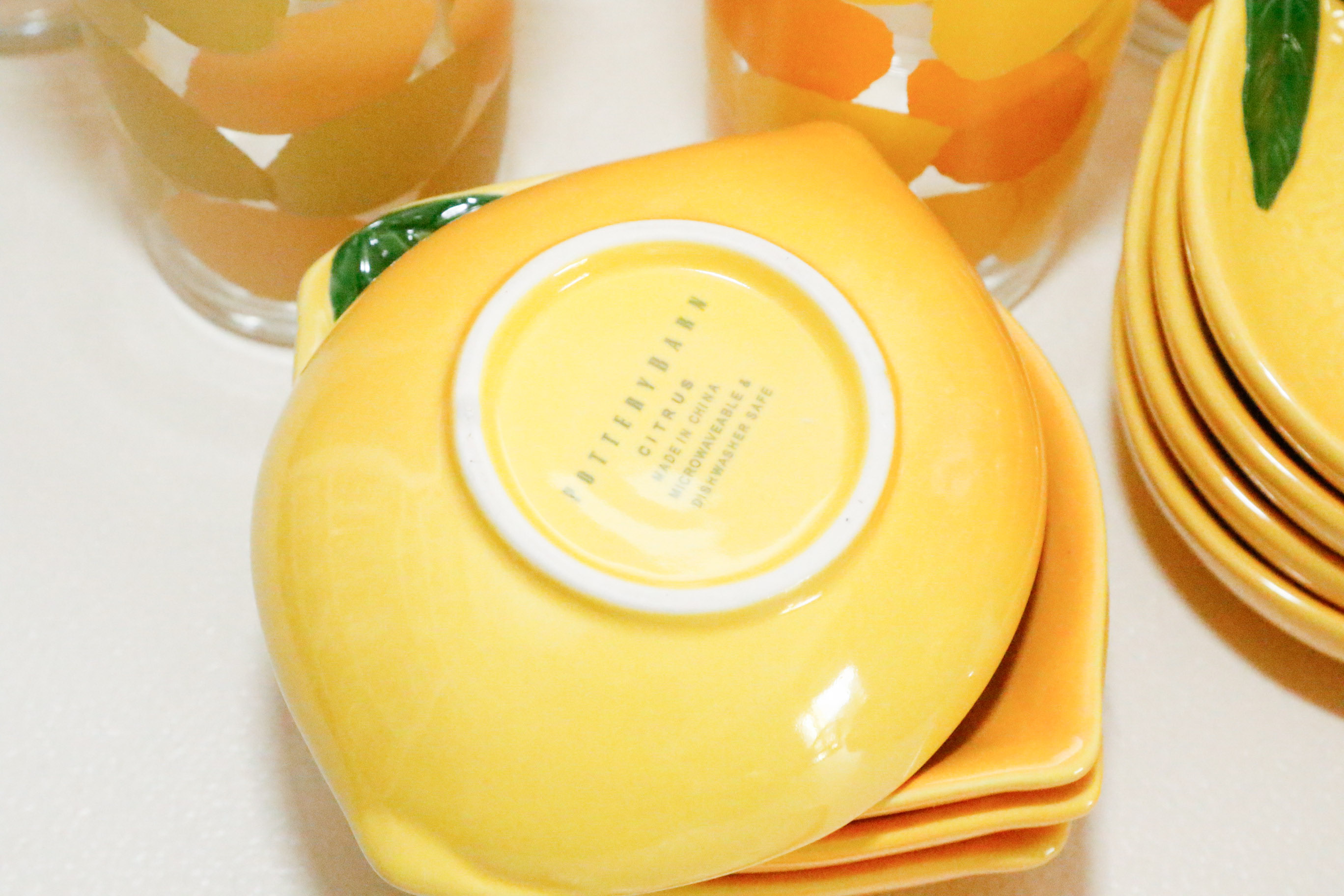 Tableware with Citrus Motif