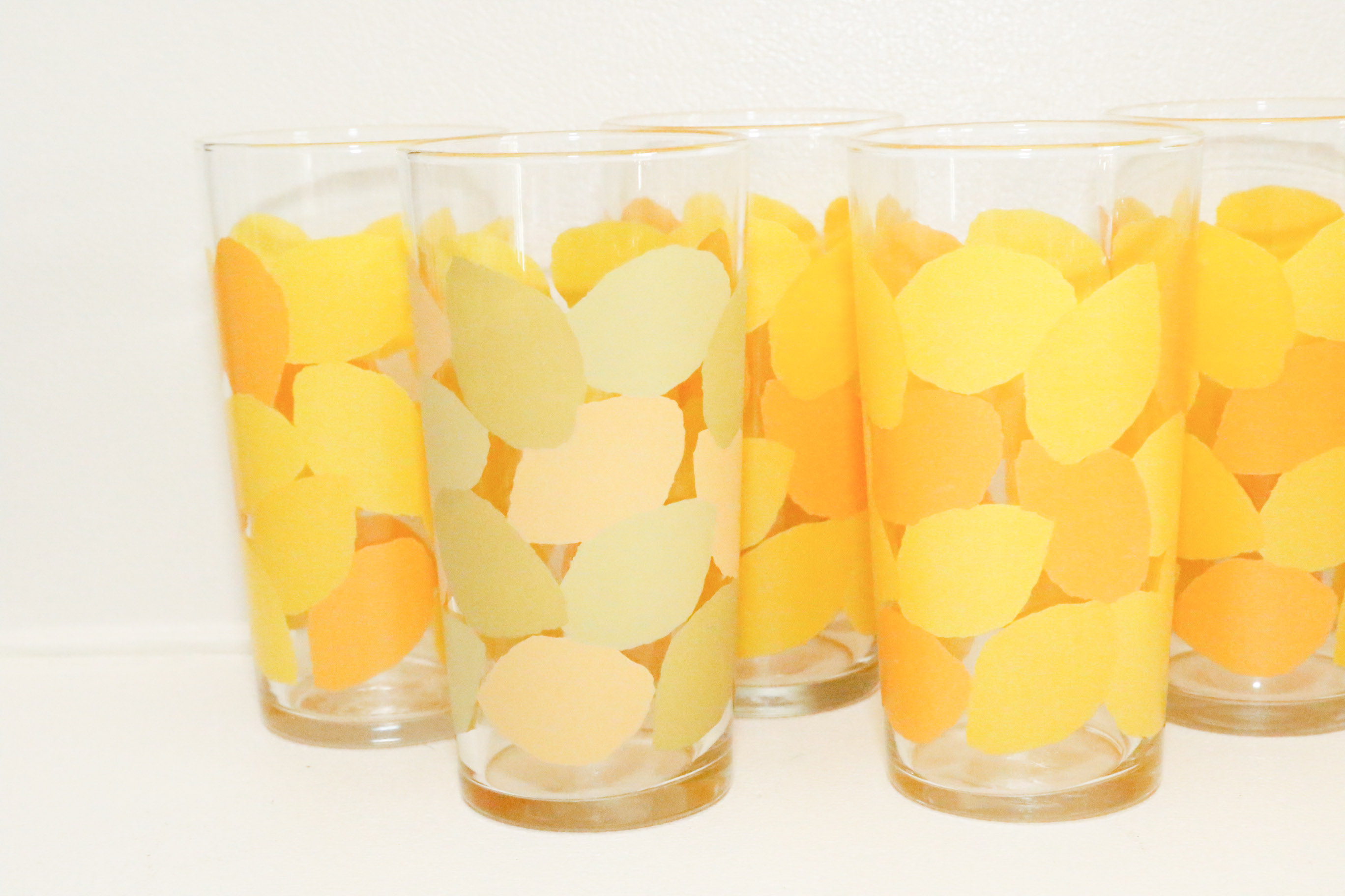Tableware with Citrus Motif