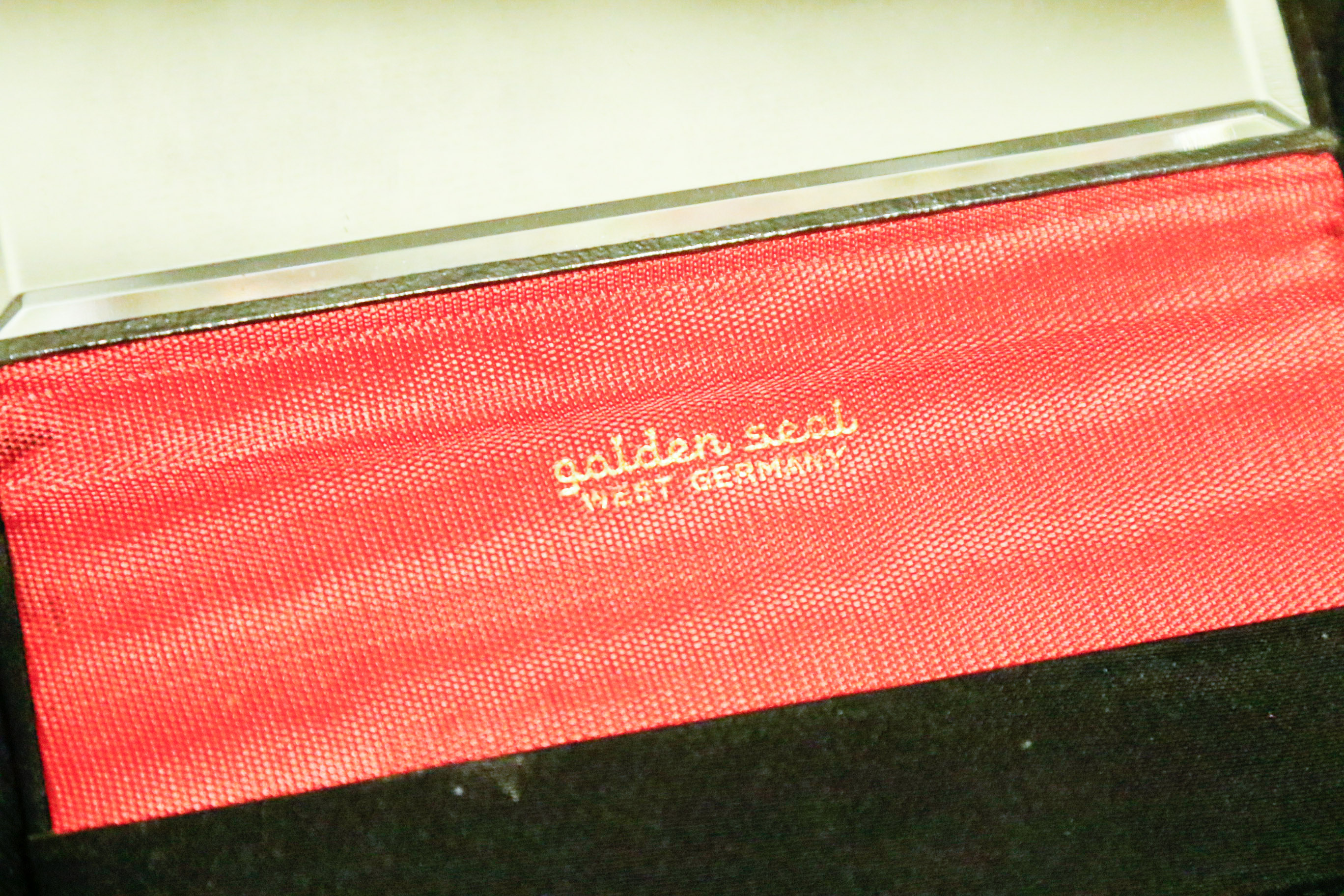 Vintage Clutches, Compacts, and More